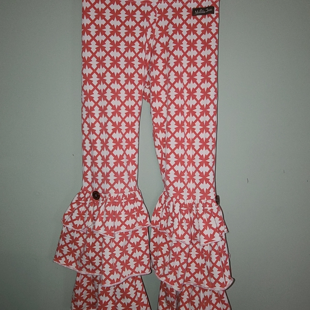 Ruffle pants - Picture 3 of 3